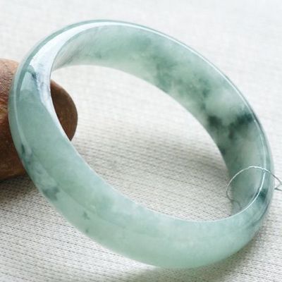 Kind of a good variety of bracelets bracelet Burma Natural A cargo jade ice waxy kinds