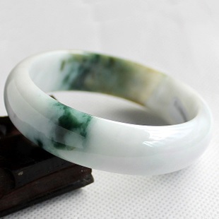 Rare margin of cultivation A cargo jade bracelet limited spike natural green flower jade bracelet child with a certificate defects