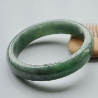 The song pull Fei A cargo jade bracelet with emerald green jade bracelets jade jade bracelet send certificate defective