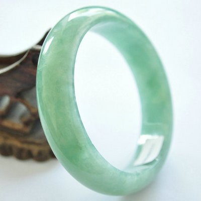Jasper source Myanmar jade a cargo bracelet ice kinds of jade bracelets full jade bracelets to send certificates Special Offer