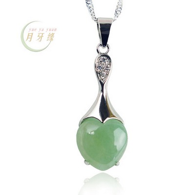 The crescent edge jewelry A cargo of ice kinds of jade silver inlay jade pendant jade water droplets Heart Pendant Women's stylish necklace