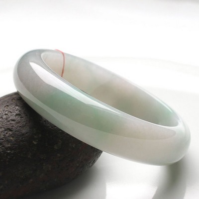 Special spike Myanmar A cargo of jade bracelets jade bracelets sub jade bracelet jade bracelet jade female models