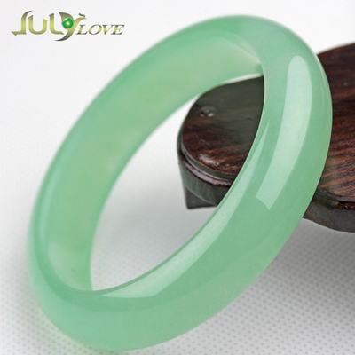 The Jin Lulan natural A cargo green the Kunlun jade bracelet super green bracelet the Quartzite quality jade bracelet