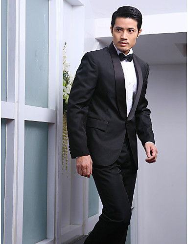 Black Solid Slim Fit Tuxedo In Polyester
