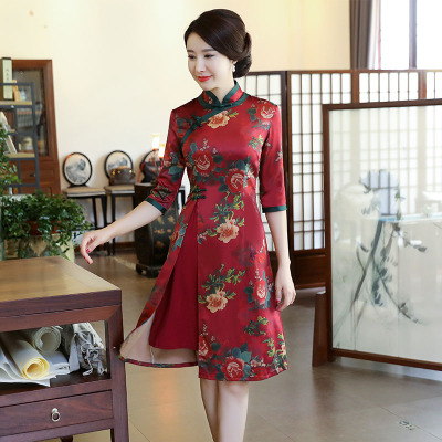 Short cheongsam spring section 2018 new retro Chinese style Austrian style slim modified sleeve cheongsam dress female summer