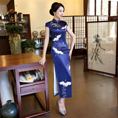Cheongsam summer 2018 new style female imitation silk retro renovation slimming banquet show performance of a long cheongsam dress