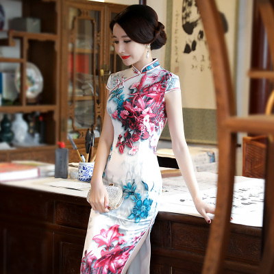 Long style cheongsam summer 2018 new female dignified air restoring ancient ways body improvement performance runway cheongsam dress