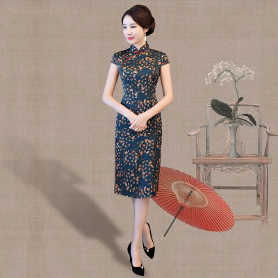 Long cheongsam 2018 new spring and summer women s retro elegant slim catwalk performance improved cheongsam dress 164.45 268.40Long cheongsam 2018 new spring and summer women s retro elegant slim catw