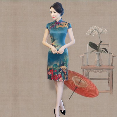 Medium and long qipao summer 2018 new female elegant and elegant retro fashion show qipao dress