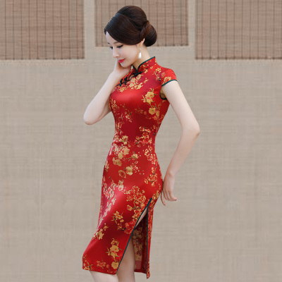 Long cheongsam 2018 new spring and summer Chinese style improved daily Slim retro thin robe dress female