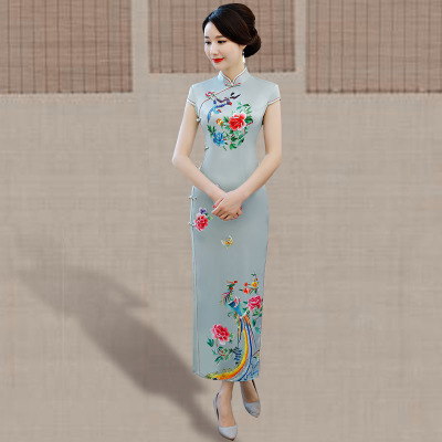 Cheongsam 2018 new spring and summer women s retro Slim show catwalk show costume elegant robe dress long section 185.45 320.90Cheongsam 2018 new spring and summer women s retro Slim show catwalk show