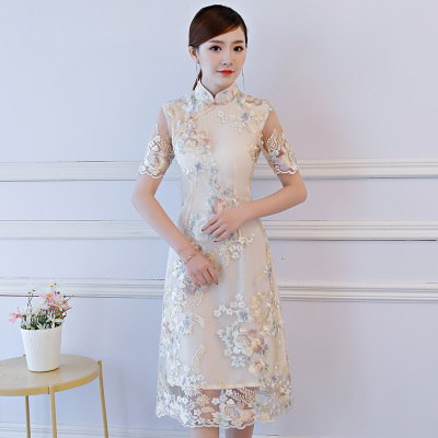 Improved cheongsam 2018 New Spring Girl Slim Banquet Lace Elegant Slim Cheongsam Dress Long section
