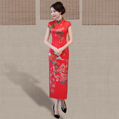 Qipao summer 2018 new girl dignified atmosphere retro banquet slender Chinese qipao dress long style