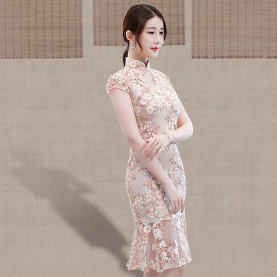 Qipao medium length summer 2018 new girls Chinese style slim and refined version of lace qiqi dress 185.45 320.90Qipao medium length summer 2018 new girls Chinese style slim and refined version of l