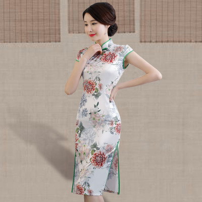 Qipao summer 2018 new Chinese style women s fashion show performance retro slim figure in a long dress 132.95 205.40Qipao summer 2018 new Chinese style women s fashion show performance retro slim figu