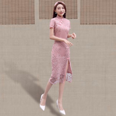 Qipao summer 2018 new women s traditional Chinese style retro style elegant improvement of Audrey lace qipao dress long style 237.95 415.40Qipao summer 2018 new women s traditional Chinese style retro