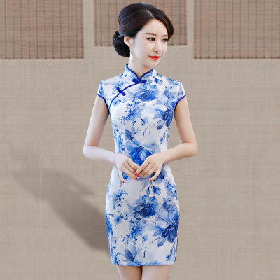 Short cheongsam summer 2018 new Chinese women s traditional style retro elegant Chinese trim elegant chi-pao dress 99.45 142.40Short cheongsam summer 2018 new Chinese women s traditional style retro e