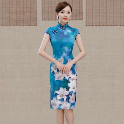 Medium and long qipao summer 2018 new Chinese style women s national style show performance retro slim qipao dress 164.45 268.40Medium and long qipao summer 2018 new Chinese style women s national sty