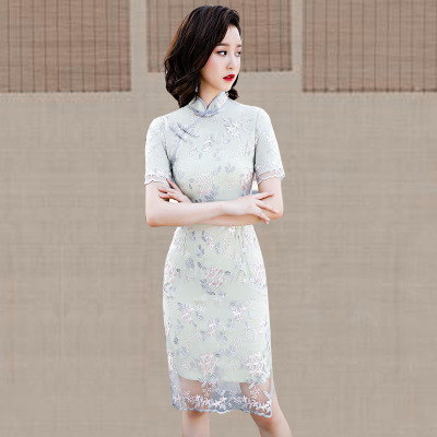 Medium and long qipao summer 2018 new Chinese style women s national style show performance retro slim qipao dress 352.40Medium and long qipao summer 2018 new Chinese style women s national style show
