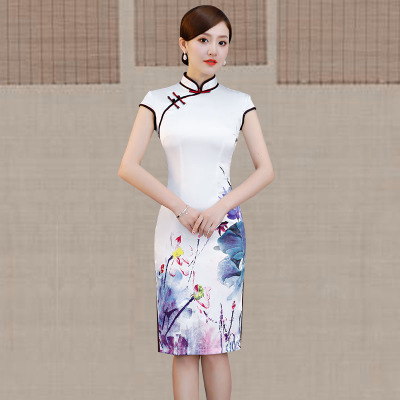 Medium and long qipao summer 2018 new Chinese style women s national style show performance retro slim qipao dress 164.45 268.40Medium and long qipao summer 2018 new Chinese style women s national sty