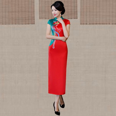 Long style qipao summer 2018 new style China women s fashion show performance retro slim printed qipao dress 383.90 - 415.40Long style qipao summer 2018 new style China women s fashion show performanc
