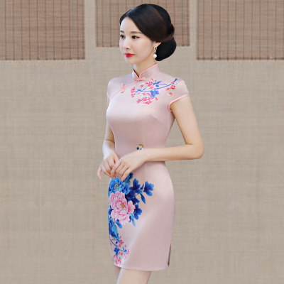 Medium and long qipao summer 2018 new Chinese style women s national style show performance retro slim qipao dress 111.95 163.40Medium and long qipao summer 2018 new Chinese style women s national sty