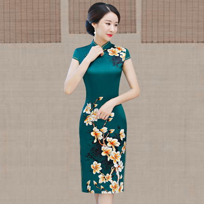 Medium and long qipao summer 2018 new Chinese style women s national style show performance retro slim qipao dress 174.95 289.40Medium and long qipao summer 2018 new Chinese style women s national sty